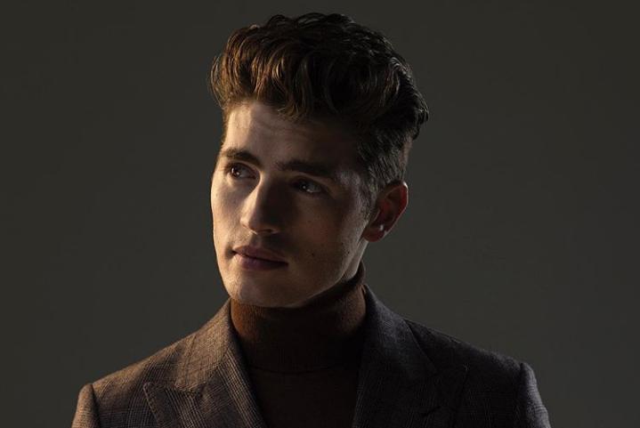 Gregg Sulkin