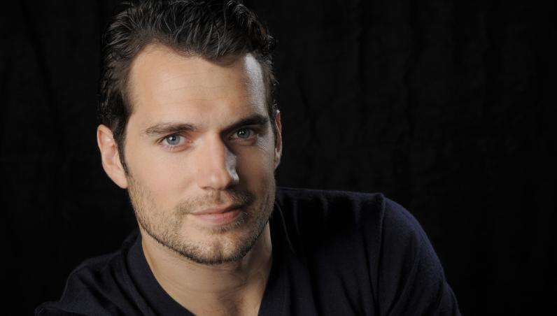 Henry Cavill Height, Weight, Measurements, Shoe Size, Wiki, Biography