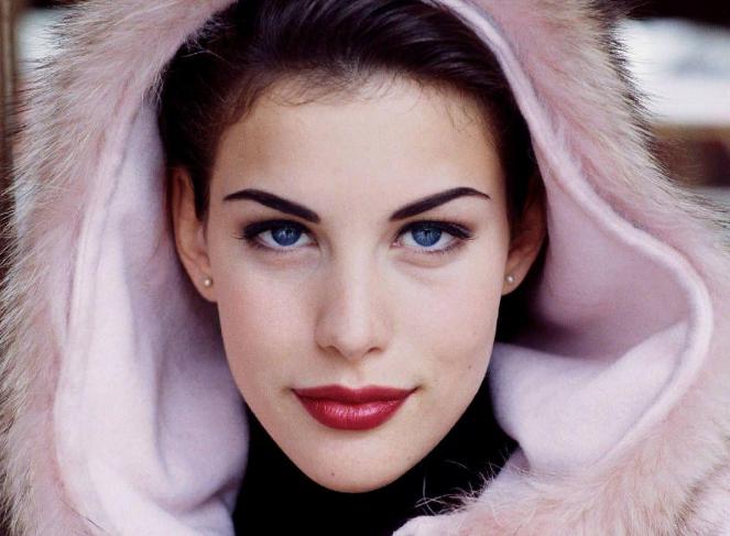 Compare Liv Tyler's Height, Weight, Body Measurements with Other Celebs