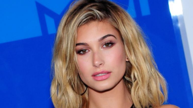 Hailey Baldwin Height, Weight, Measurements, Bra Size, Shoe Size