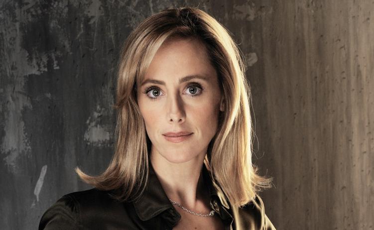 Kim Raver