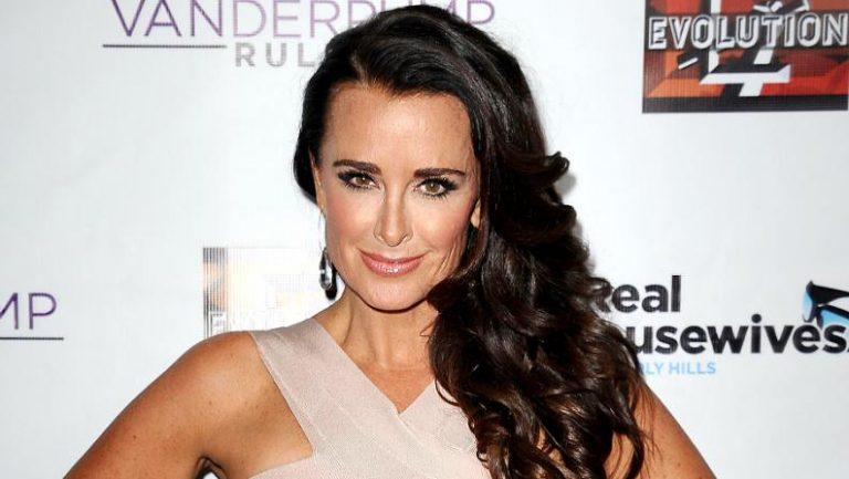 Kyle Richards Height, Weight, Measurements, Bra Size, Shoe Size