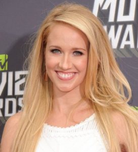 Anna Camp