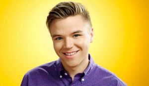 Brett Davern