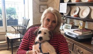 Candice Bergen Height, Weight, Measurements, Bra Size, Shoe Size