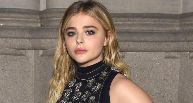 Chloë Grace Moretz Height - Brie