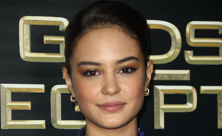 Courtney Eaton Height, Weight, Measurements, Bra Size, Shoe, Biography