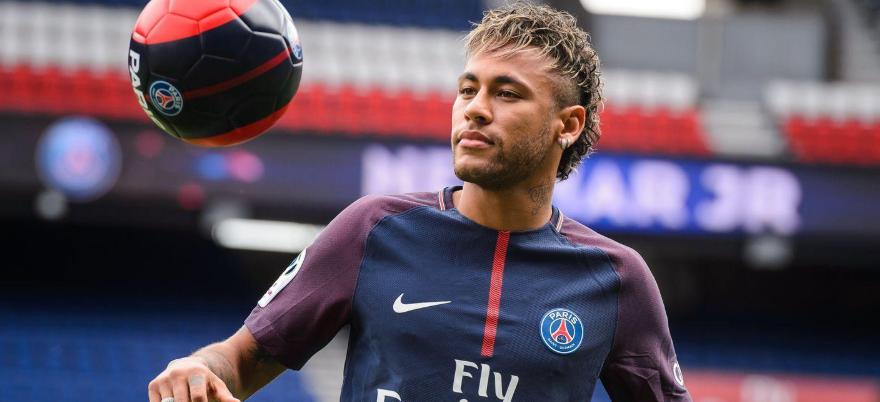 Neymar Height Weight Body Measurements Shoe Size