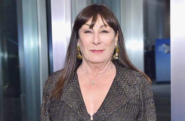 Anjelica Huston