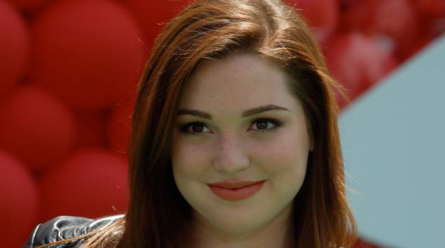 Jennifer Stone