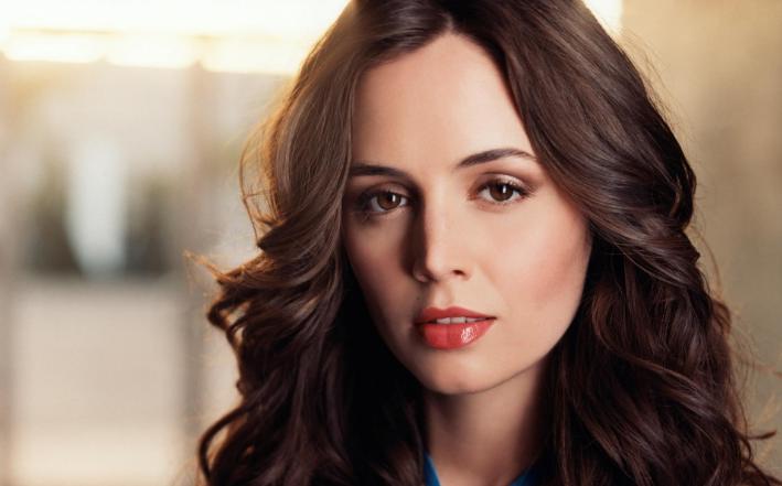 Eliza Dushku Height Weight Measurements Bra Size Shoe