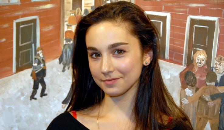 Molly Ephraim Height, Weight, Measurements, Bra Size, Wiki, Biography