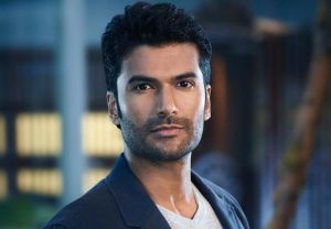 Sendhil Ramamurthy