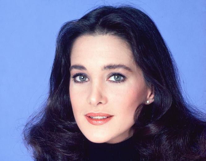 Connie Sellecca Height, Weight, Measurements, Bra Size, Wiki, Biography
