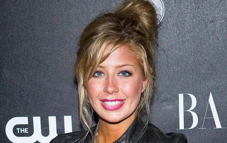 Holly Montag