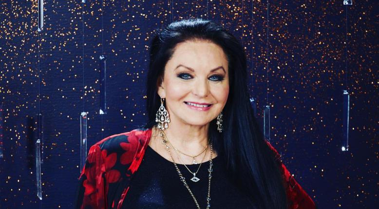 Crystal Gayle