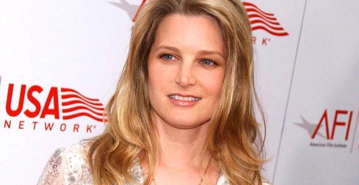 Bridget Fonda Height Weight Measurements Bra Size Shoe