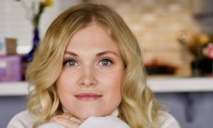 Eliza Taylor Height, Weight, Measurements, Bra Size, Shoe Size