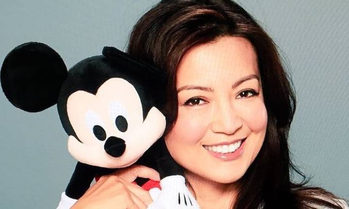 Ming Na Wen's Height & Weight