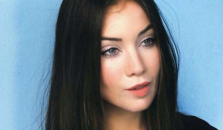 Roxanne McKee