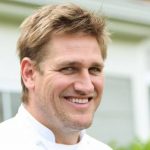 Curtis Stone Height, Weight, Measurements, Shoe Size, Wife, Family