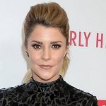Grace Helbig Height, Weight, Body Measurements, Bra Size, Shoe Size
