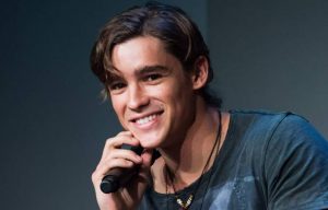 Brenton Thwaites