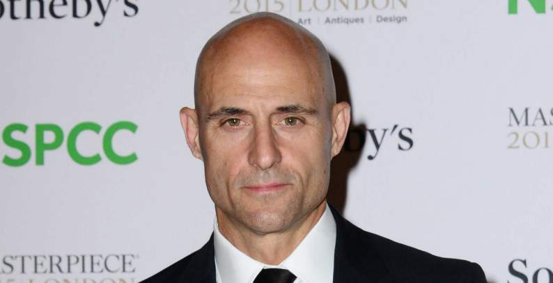 Mark Strong Height, Weight, Measurements, Shoe Size, Biography