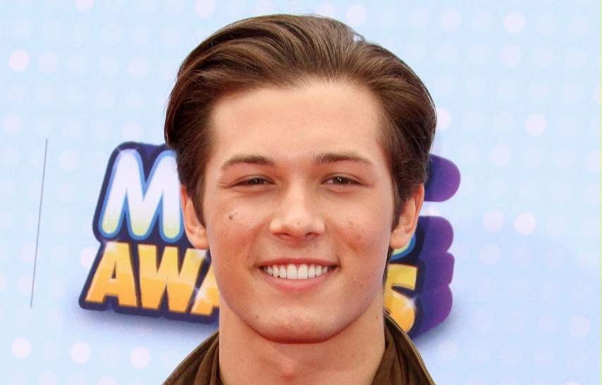 Leo Howard