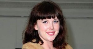 Alexandra Roach