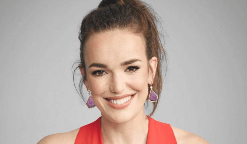 Elizabeth Henstridge