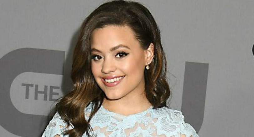 Sarah Jeffery Height, Weight, Measurements, Bra Size, Shoe Size