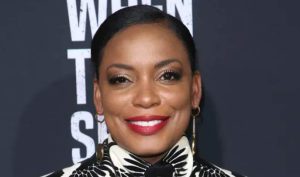 Aunjanue Ellis