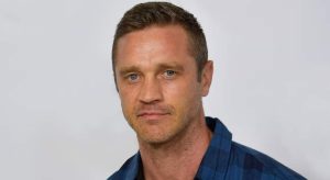 Devon Sawa