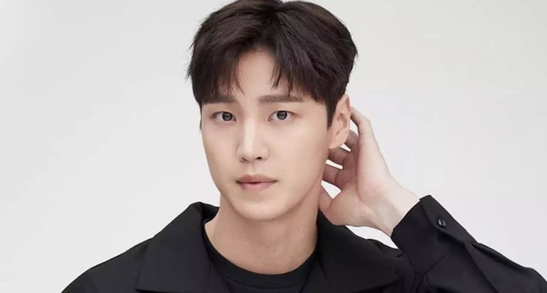 Lee Tae-hwan Height, Weight, Body Measurements, Shoe Size