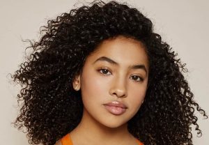 Mirabelle Lee Height, Weight, Measurements, Bra Size, Shoe Size