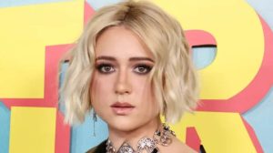 Lizze Broadway Height, Weight, Measurements, Bra Size, Shoe Size