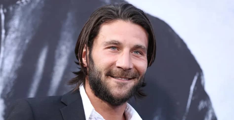 Zach McGowan