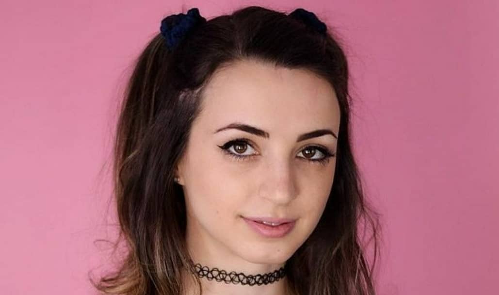 Gibi ASMR Height, Weight, Measurements, Bra Size, Shoe Size