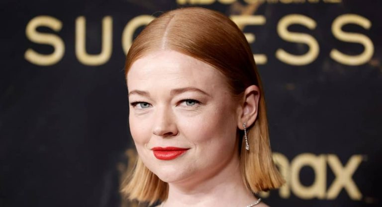 Sarah Snook Height, Weight, Measurements, Bra Size, Shoe Size