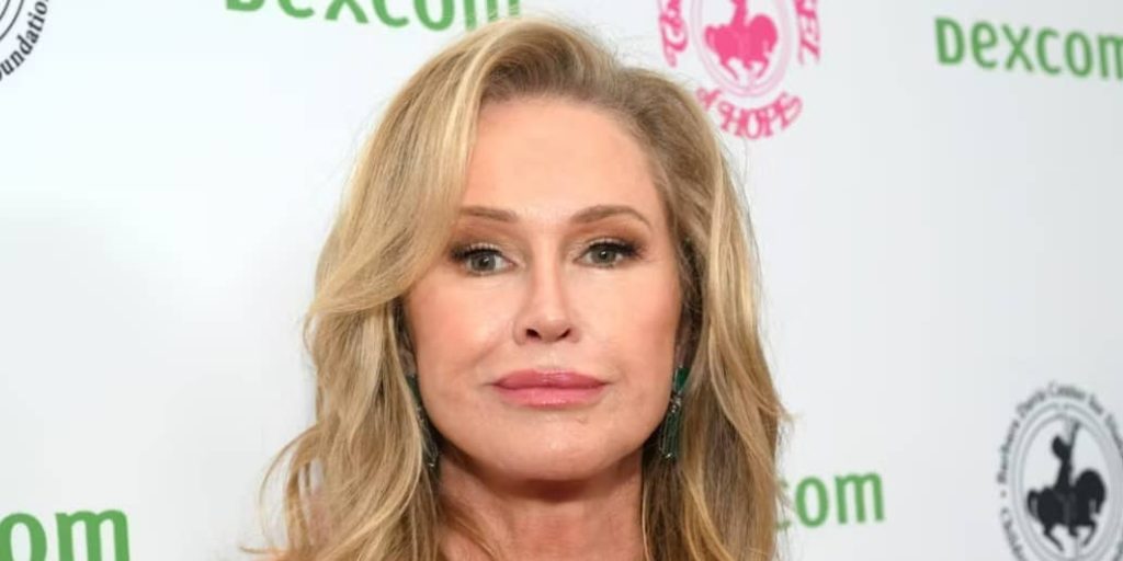Kathy Hilton Height, Weight, Measurements, Bra Size, Shoe Size