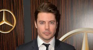 Josh Henderson