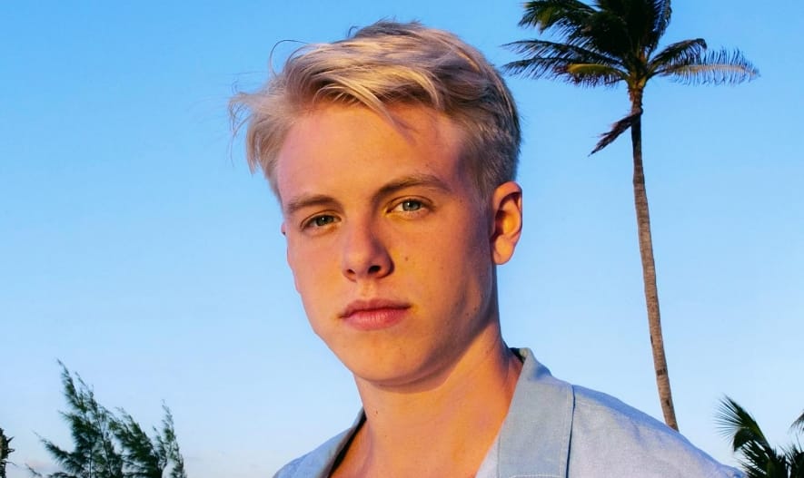 Carson Lueders