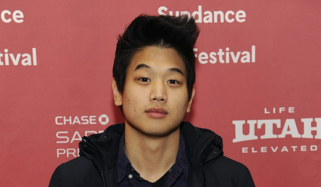 Ki Hong Lee