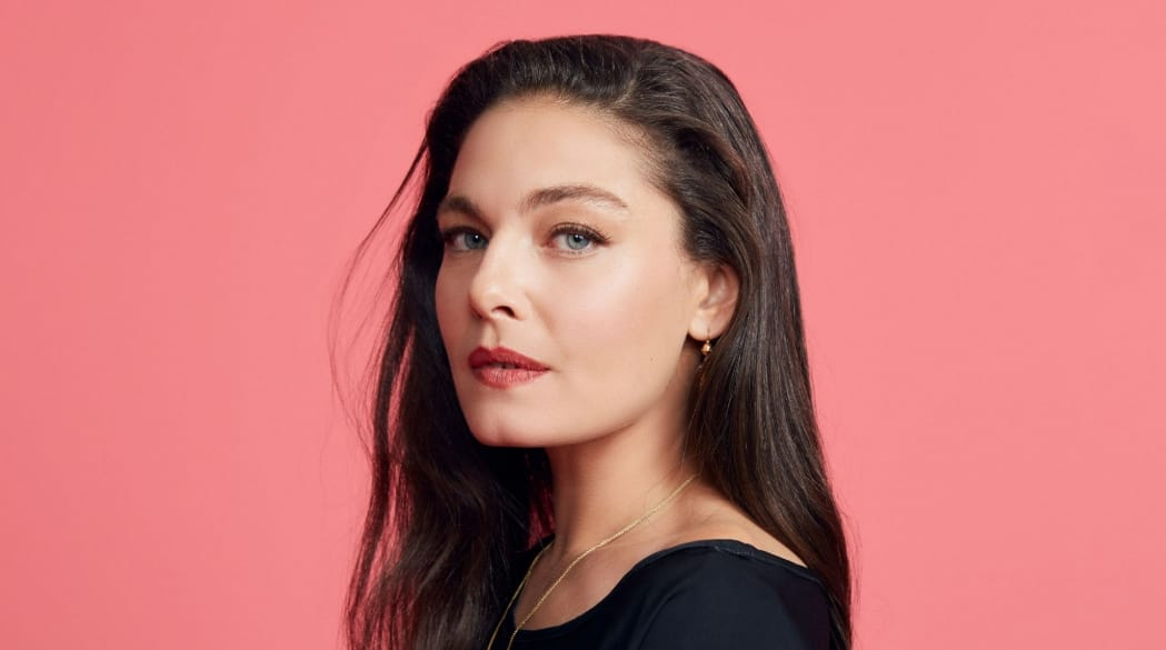 Alexa Davalos