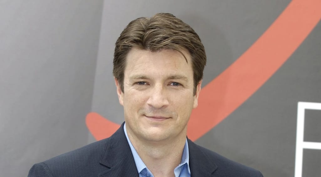 Nathan Fillion Height Weight Measurements Shoe Size