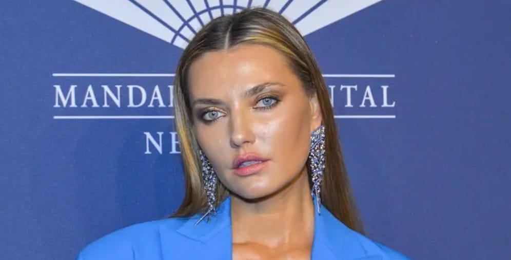 Alina Baikova