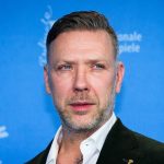 Mikael Persbrandt